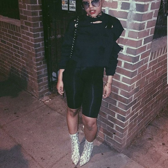 🆕 Bryce Vegan Snake Skin Print Ankle Booties - Picture 8 of 8